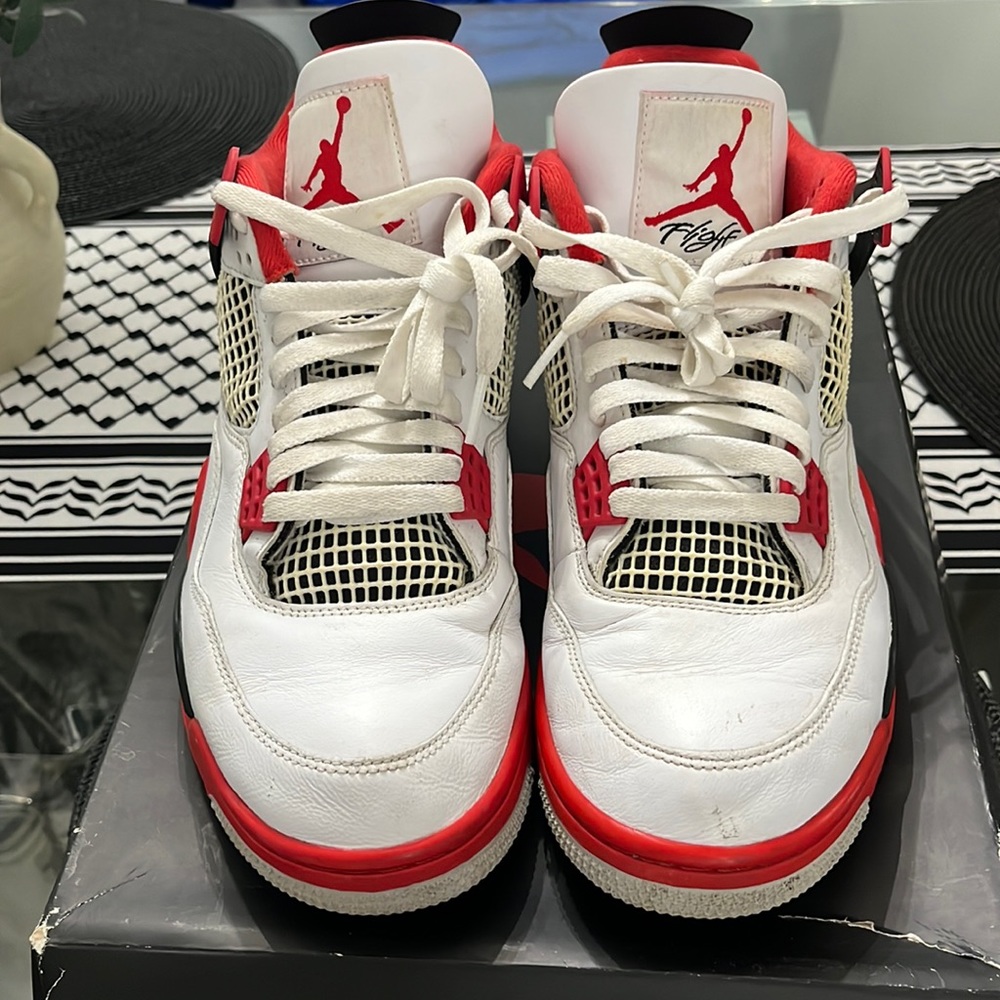 Jordan 4 “FIRE RED” 2020